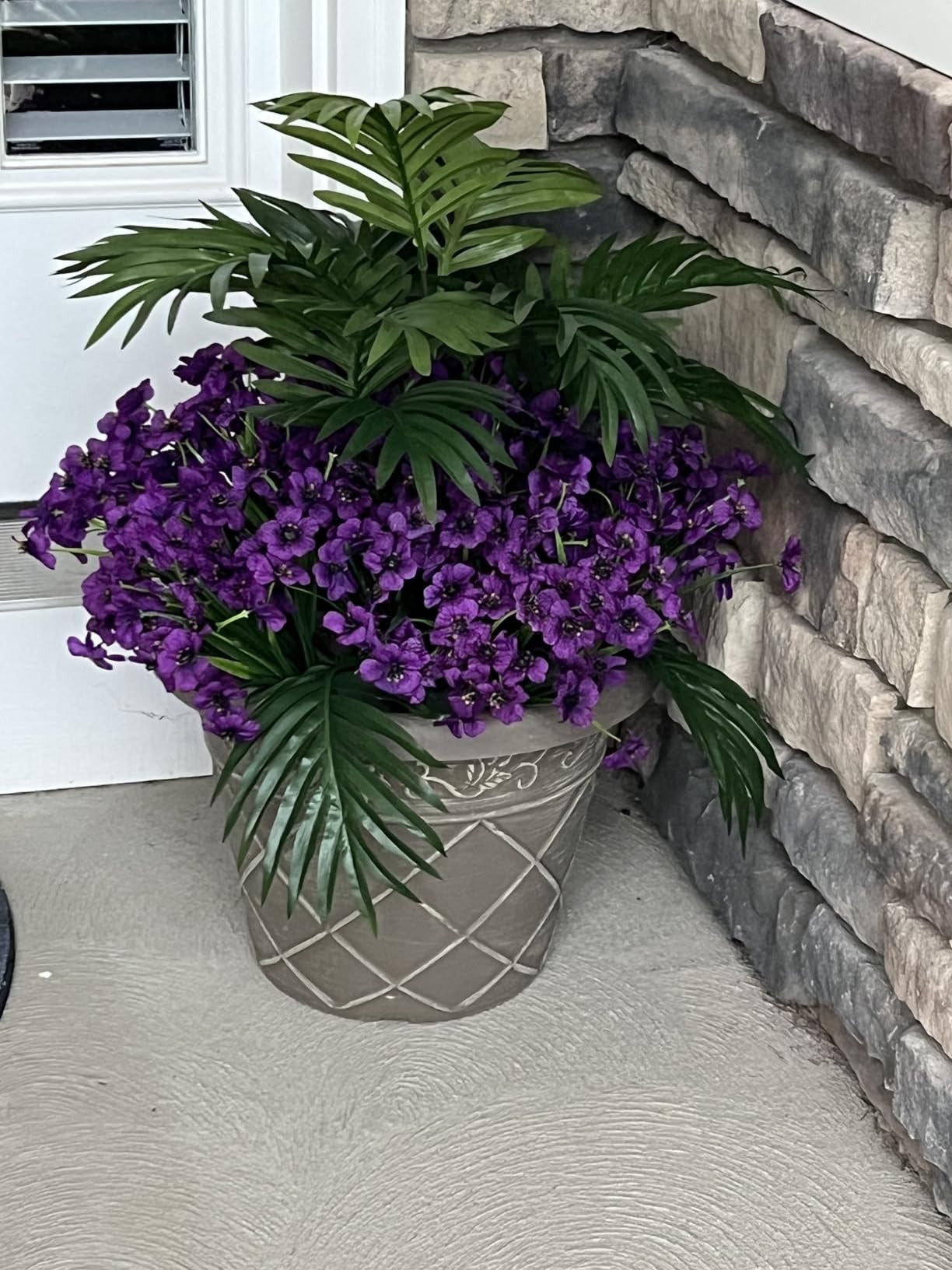 Outdoor Artificial Flowers 21 UV Resistant Bundles Fake Flower Plastic Plants Faux Silk Flowers Porch Hanging Garden Porch Window Box Decorating