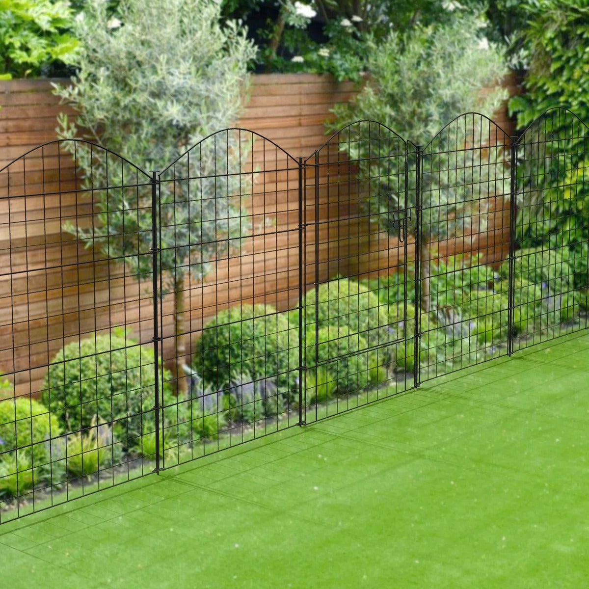 30" H x 29.5" W Black Metal Fencing with 5 Panels Included