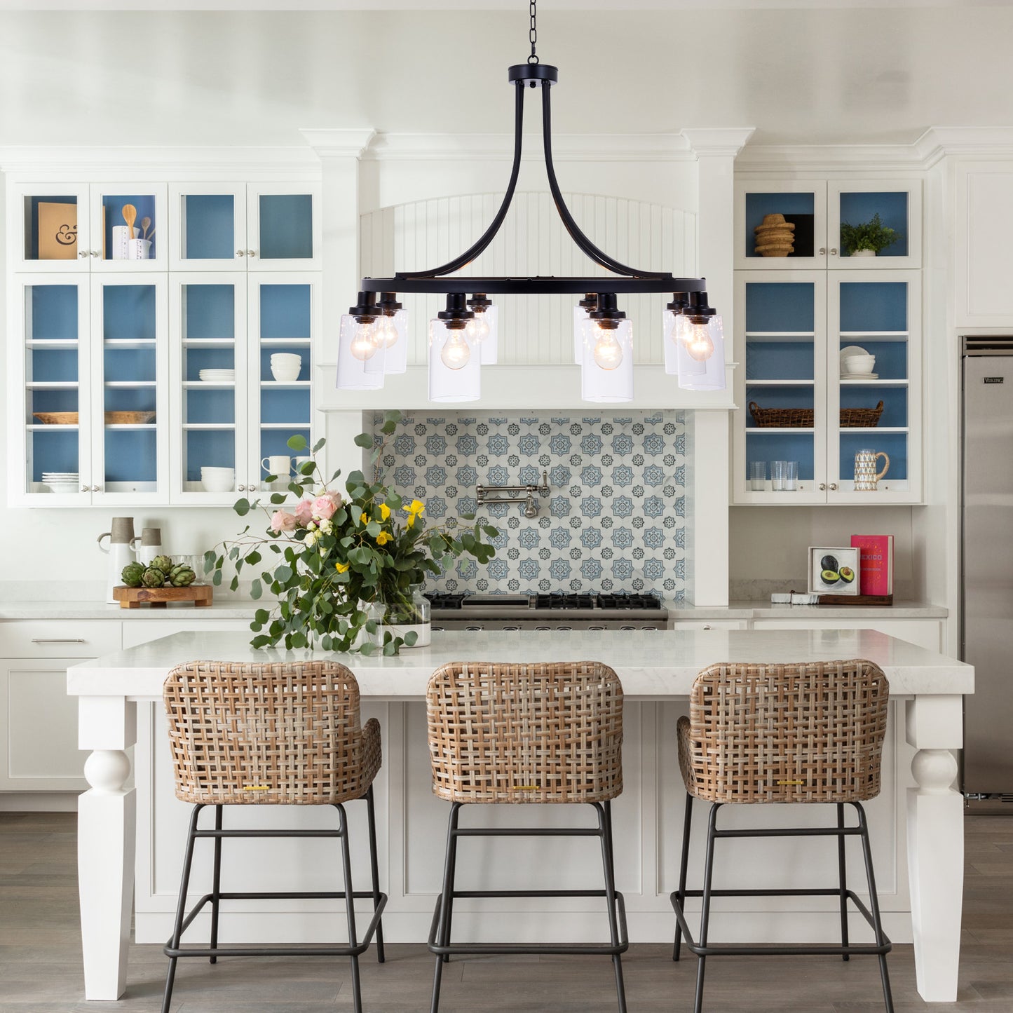 6-Head Black Iron Chandelier DS-DY61