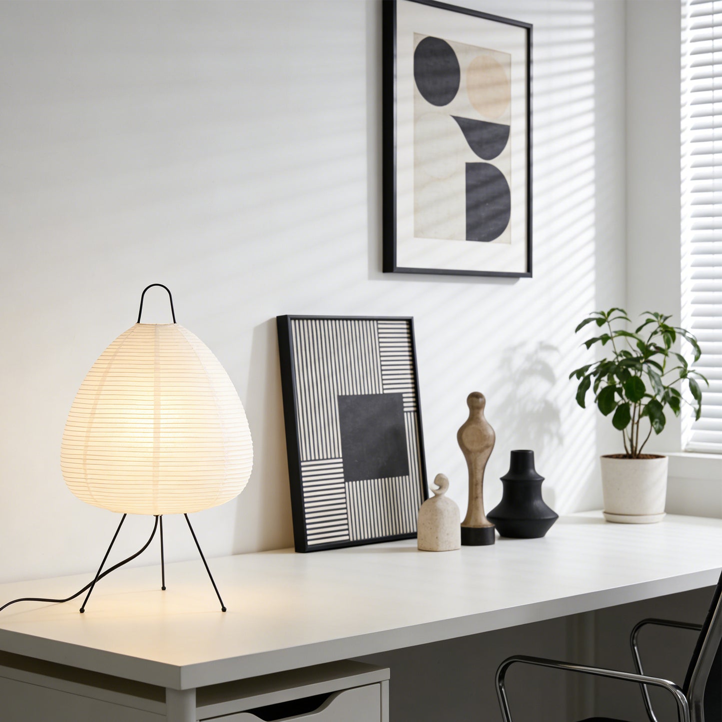Wabi-Sabi Rice Paper Table Lamp | 3-Color Dimmable Tripod Desk Lamp