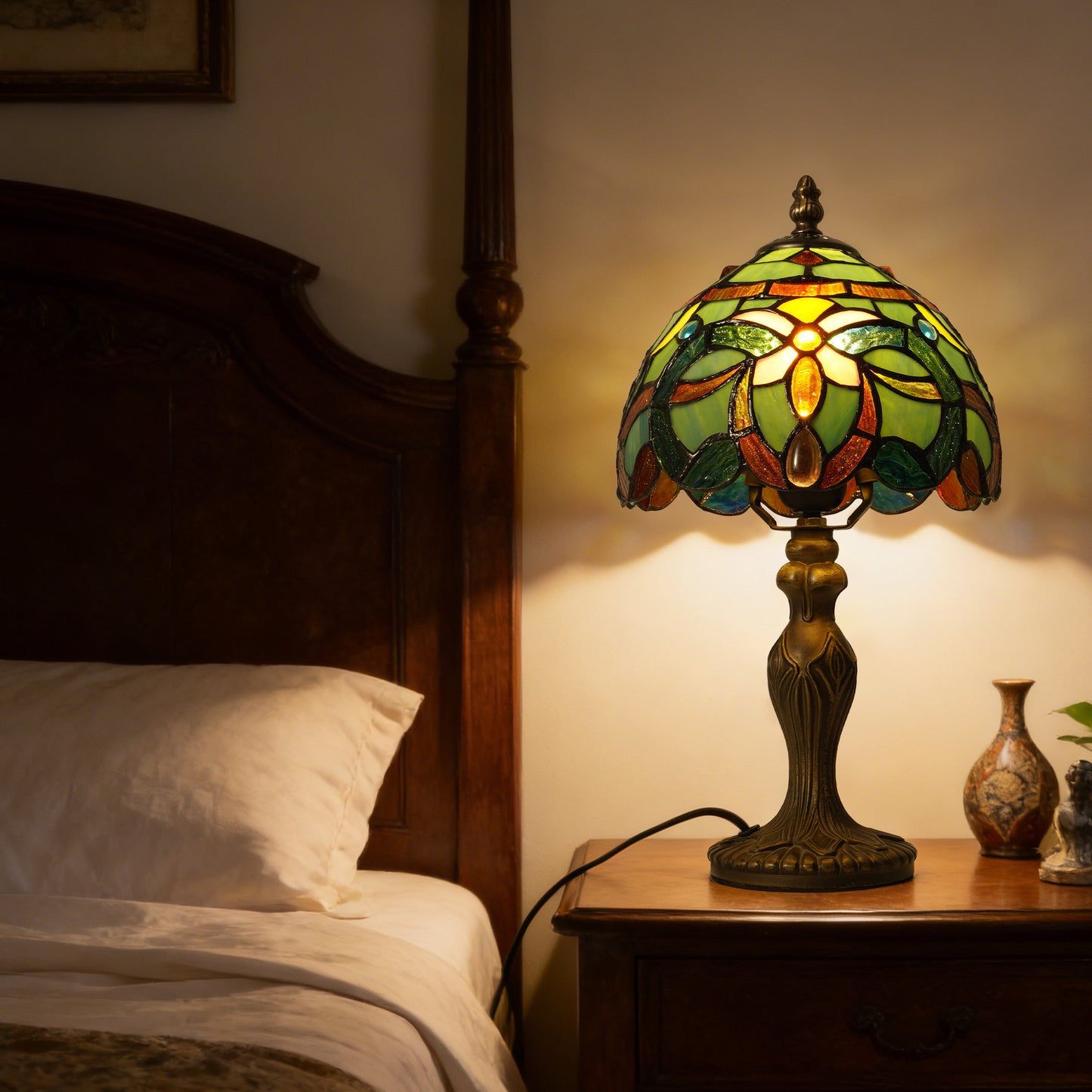 Vintage Tiffany Style Floral Stained Glass Table Lamp - Green Art Glass Bedside Lamp with Bronze Base