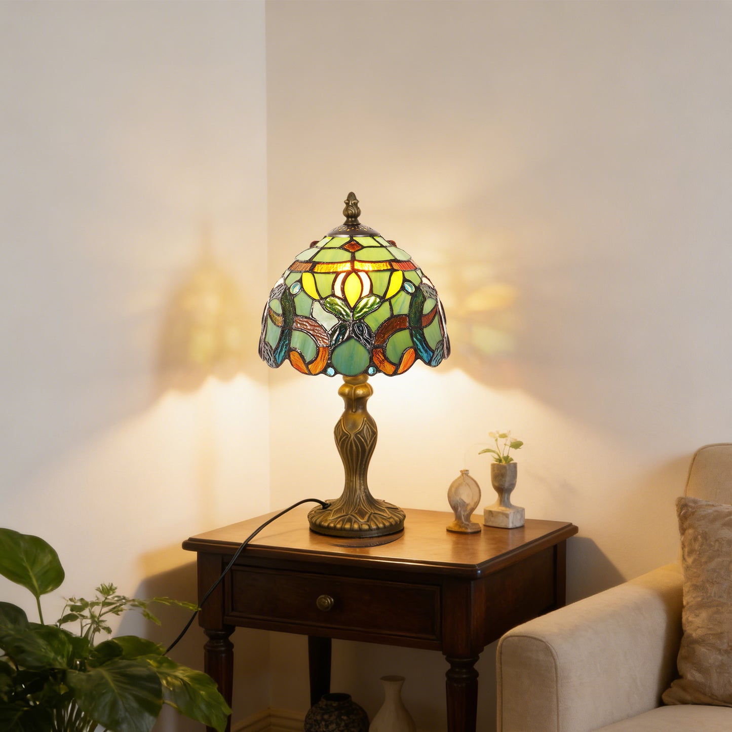 Vintage Tiffany Style Floral Stained Glass Table Lamp - Green Art Glass Bedside Lamp with Bronze Base