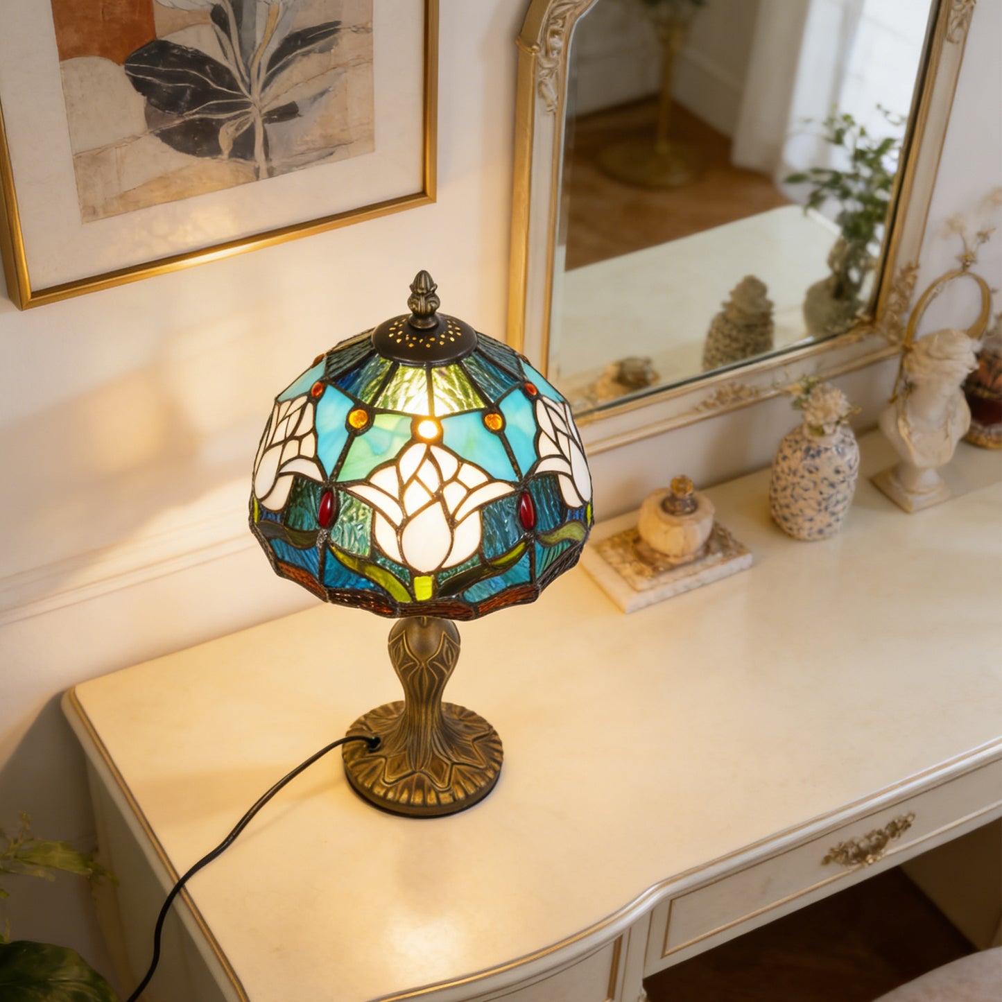 Vintage Stained Glass Table Lamp - Lotus Pattern Tiffany Style Bedside Lamp