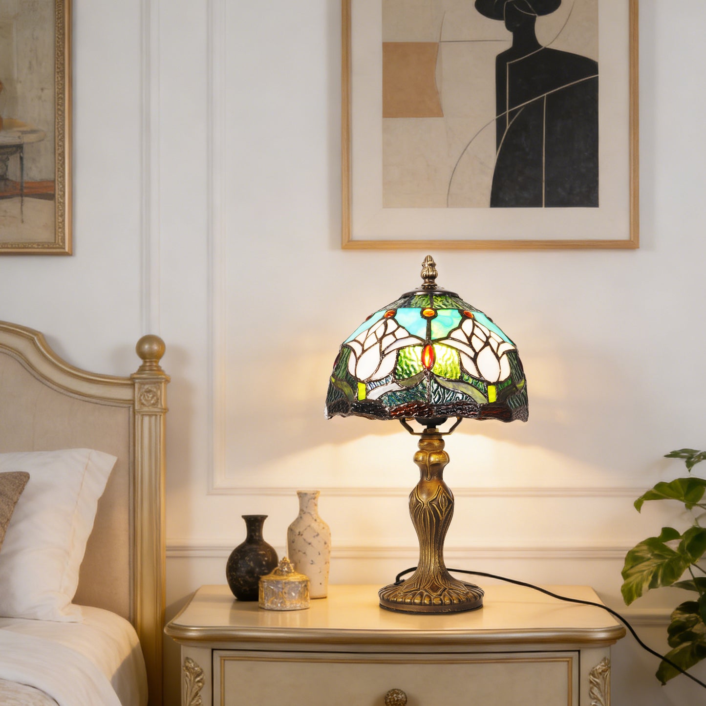 Vintage Stained Glass Table Lamp - Lotus Pattern Tiffany Style Bedside Lamp